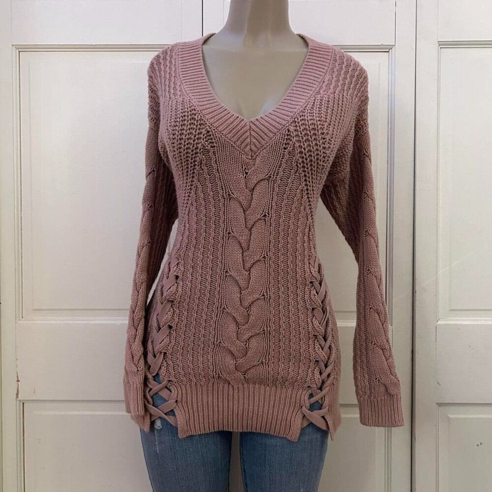 Vintage Express V-Neck Lace Up Sweater